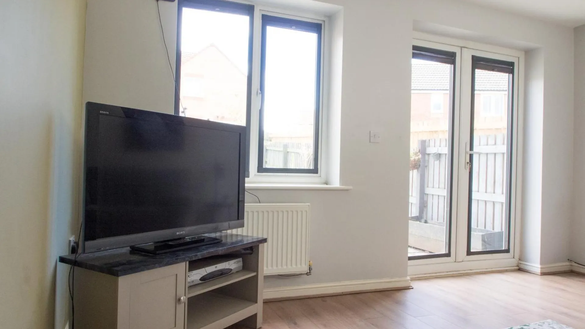 Emerald House -3 Bed - Free Parking Knottingley Holiday home